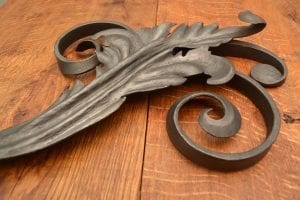 Traditonal faced acanthus leaf, scrolled, bevel scroll